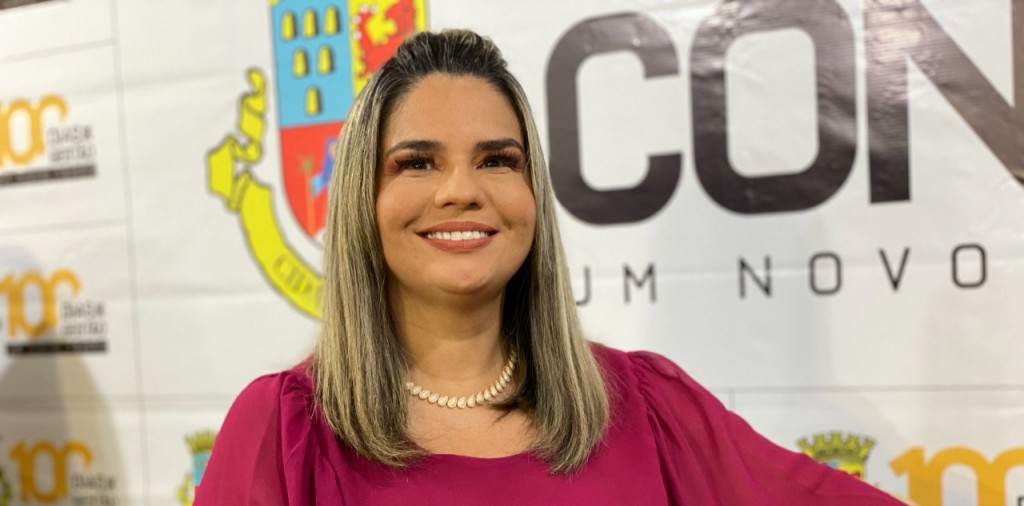 KARLA PIMENTEL ASSINA ORDEM DE SERVIÇO PARA REFORMA DO CENTRO DE REABILITAÇÃO FÍSICA DE CONDE NESTA TERÇA