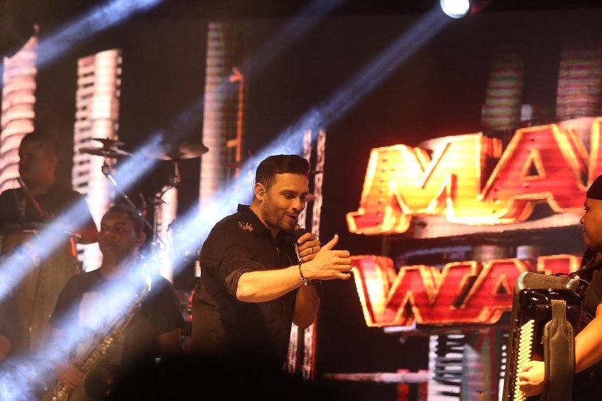 Abertura do projeto Verão 2023 em Conde é sucesso de público com show de Mano Walter e outros artistas