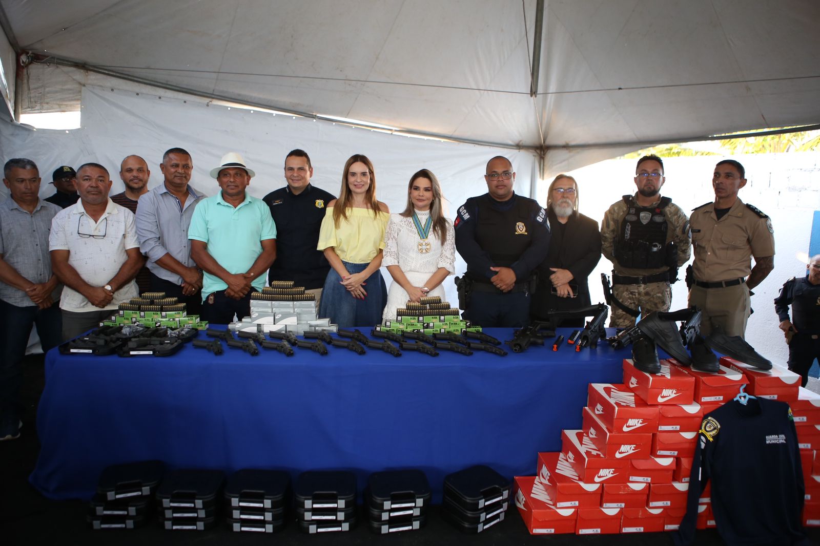 Segurança: Prefeita entrega novos equipamentos de segurança para Guarda Civil Municipal de Conde