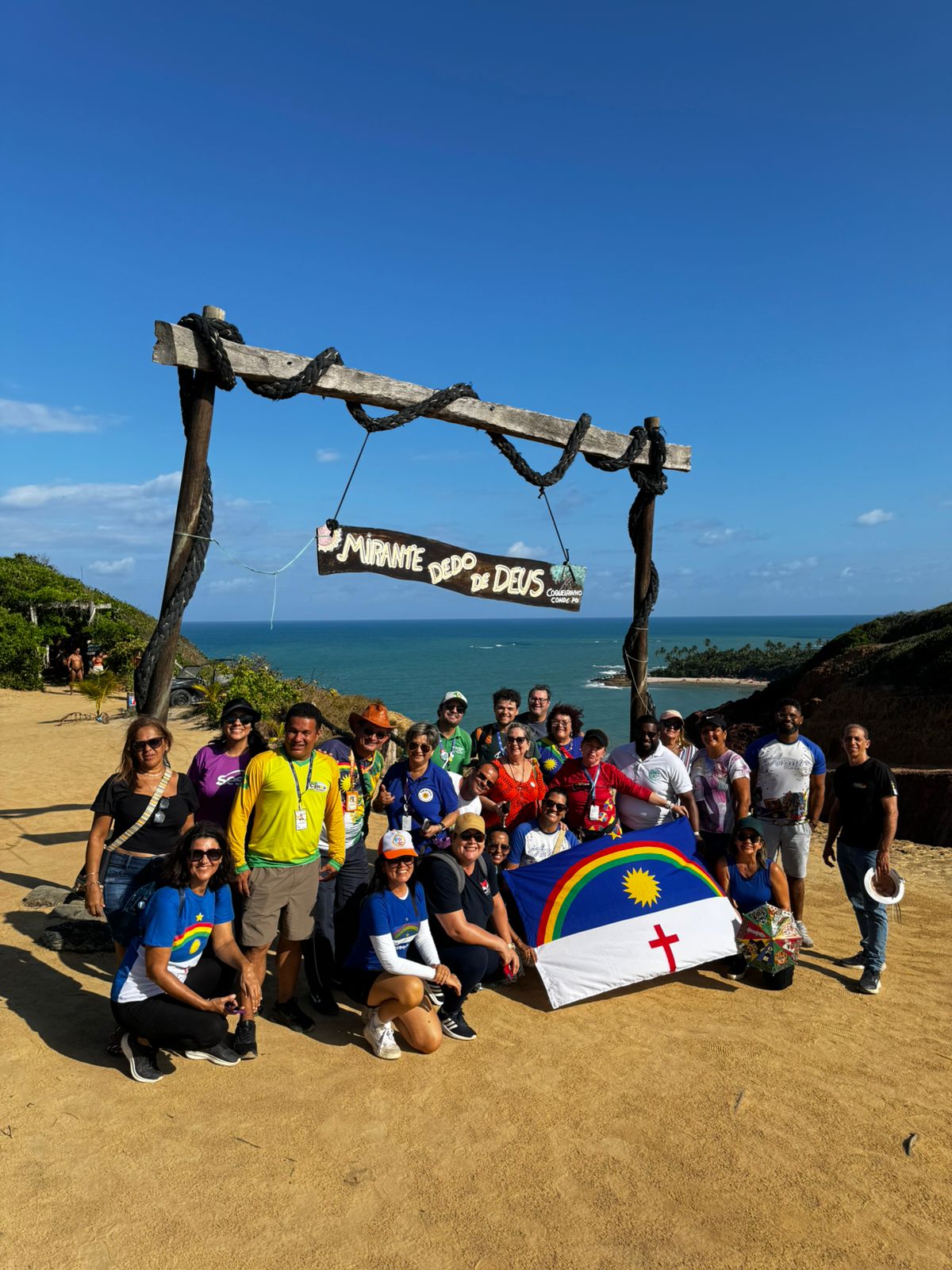 Conde fortalece promoção turística ao receber agentes de viagem em Fan Tour da Costa das Falésias