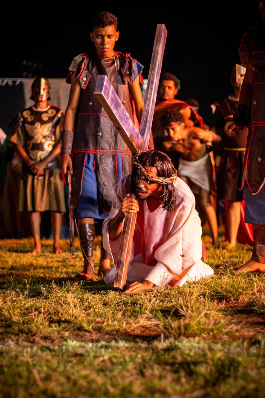 Paixão de Cristo emociona público em Conde e segue com nova apresentação neste sábado (4)